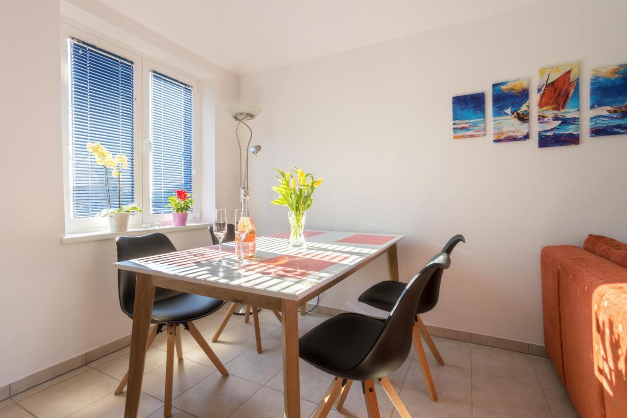 Sara Apartment Milohnici